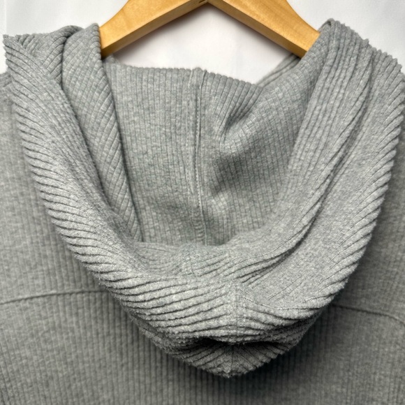 GAP Gray Ribbed Knit Hoodie SizeM - Picture 4 of 5